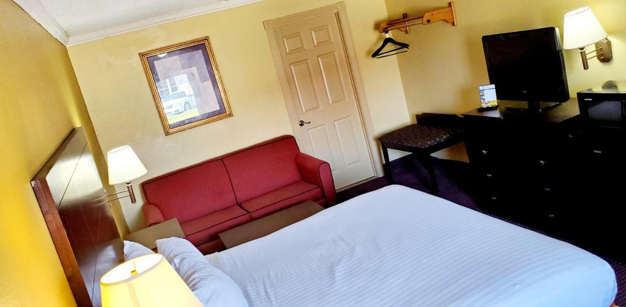 Motel Sweet Dream