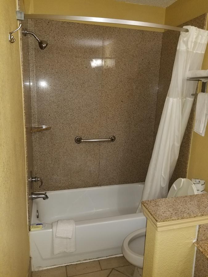 Motel Sweet Dream 2*